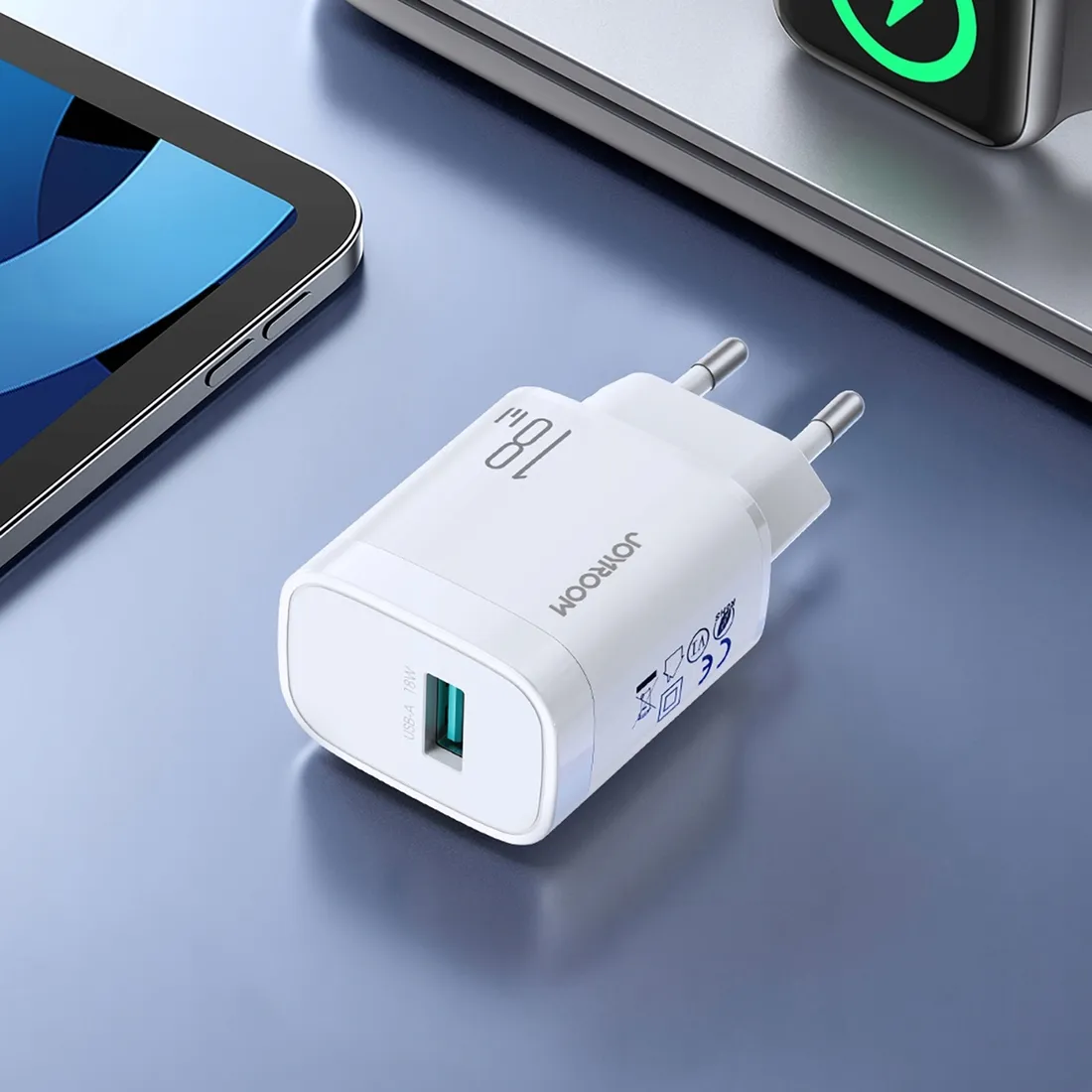 ladowarka-sieciowa-usb-a-18w-biala