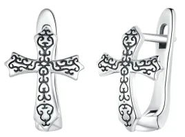 srebrne-kolczyki-symbol-krzyza-czerwinski