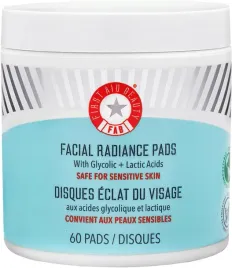 first-aid-beauty-waciki-rozswietlajace-z-kwasem-glikolowym-i-mlekowym-60szt