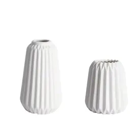 wazon-ceramiczny-zestaw-2-sztuki-nowoczesny-prazkowany-bialy-wysokosc-17-cm