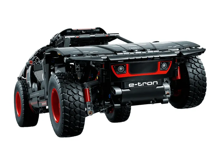 lego-technic-42160-audi-rs-q-e-tron-seria-lego-technic