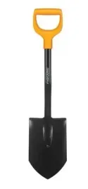 saperka-solid-fiskars