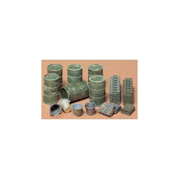 tamiya-35026-jerry-can-1-35-marka-tamiya