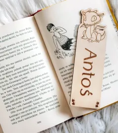 drewniana-zakladka-do-ksiazki-z-grawerem-smok