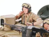 tamiya-35274-challenger-2-desertised-1-35-model-tamiya
