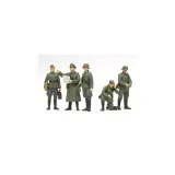 tamiya-35298-1-35-german-field-commander-marka-tamiya