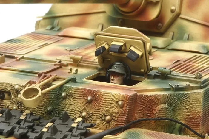 tamiya-35325-1-35-elefant-model-tamiya
