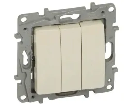 legrand-niloe-lacznik-potrojny-krem-764603-396613