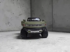 realistyczny-model-samochodu-gmc-hummer-ev-zielony-1-24