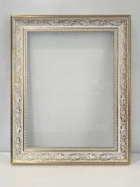 rama-do-obrazu-40x50-cm-bialo-zlota-ornamentowa-odporna-na-wilgoc-u59