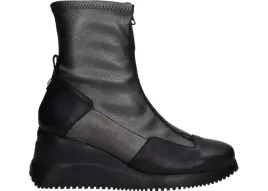wonders-botki-g-6614-41-wild-i-negro-artemis-plomo