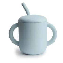 mushie-kubek-silikonowy-ze-slomka-powder-blue