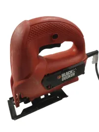 wyrzynarka-elektryczna-blackanddecker-ks777-520w