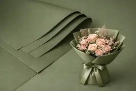 folia-kwiatowa-satynowa-florystyczna-zielona-20-arkuszy-57x57cm