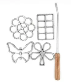 zestaw-4-form-zeliwnych-do-smazenia-rozetek-i-ciastek-raczka-kwiat-moty