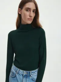 zielony-sweter-z-golfem-reserved-xs