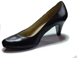 skorzane-czolenko-czarne-obcas-68-cm-40