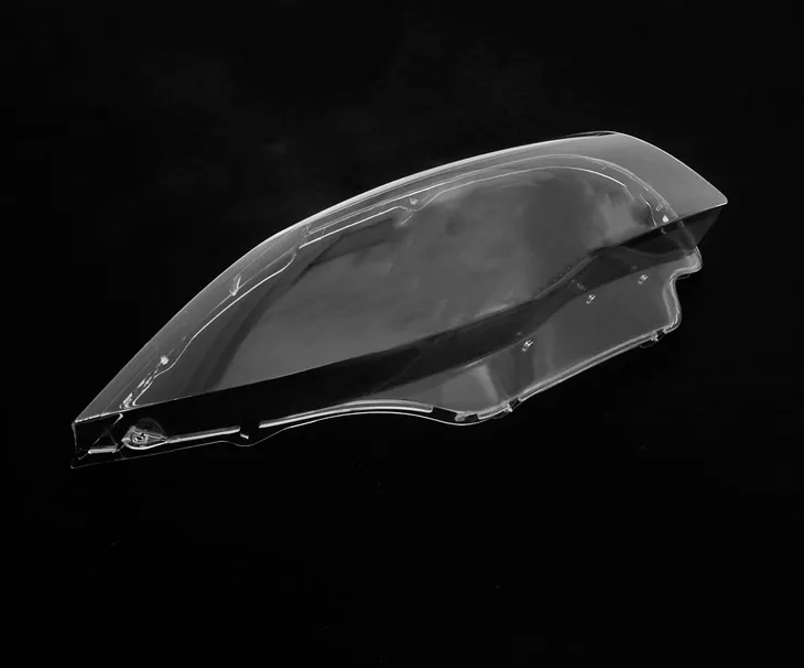 klosz-reflektorow-przednich-do-bmw-1-e81-e82e-e87-e88-2004-2013-63117181290-strona-zabudowy-prawa