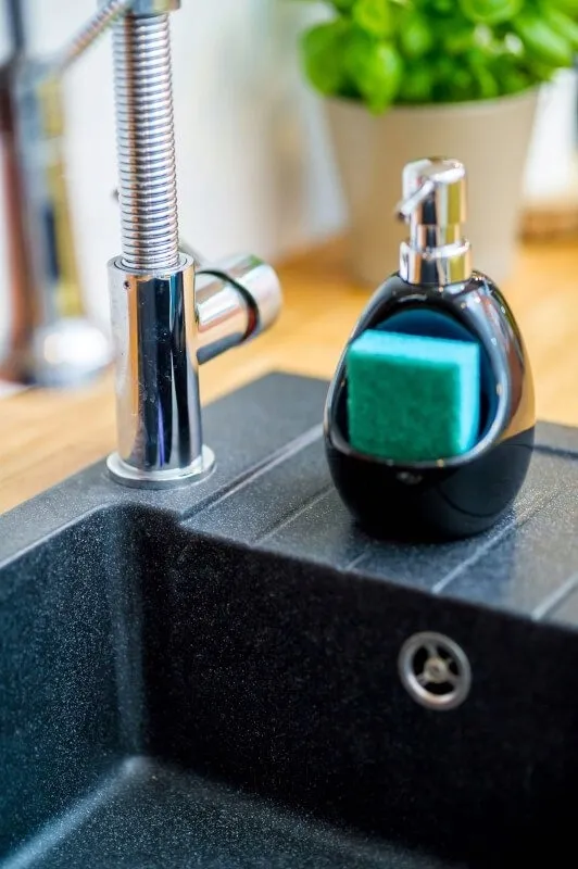 dozownik-kuchinox-mini-470-ml-chrom