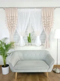 zestaw-dekoracyjny-firanka-z-zawieszkami-kremowy-400-160-cm-firany-goto