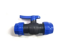 zawor-kulowy-pe-32-mm-skrecany-zlaczka-pn16-ksztaltka-rur-weza-wody-lacznik