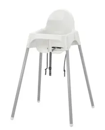 ikea-antilop-krzeselko-do-karmienia-z-pasami