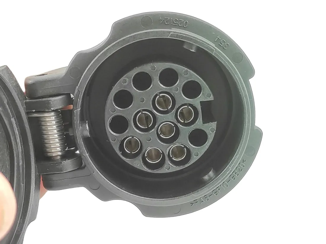 adapter-7-13-pin-stan-nowy