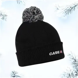 czarna-czapka-zimowa-oryginalna-case-ih-z-pomponem-caseih-kejs
