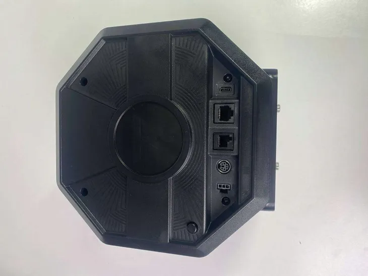 kierownica-z-pedalami-thrustmaster-t598-stan-powystawowy-kod-producenta-4160853
