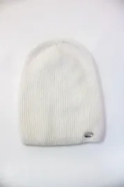 zimowa-czapka-wlochata-biala-1