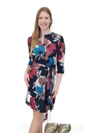 elegancka-sukienka-z-paskiem-kwiaty-granatowa-48