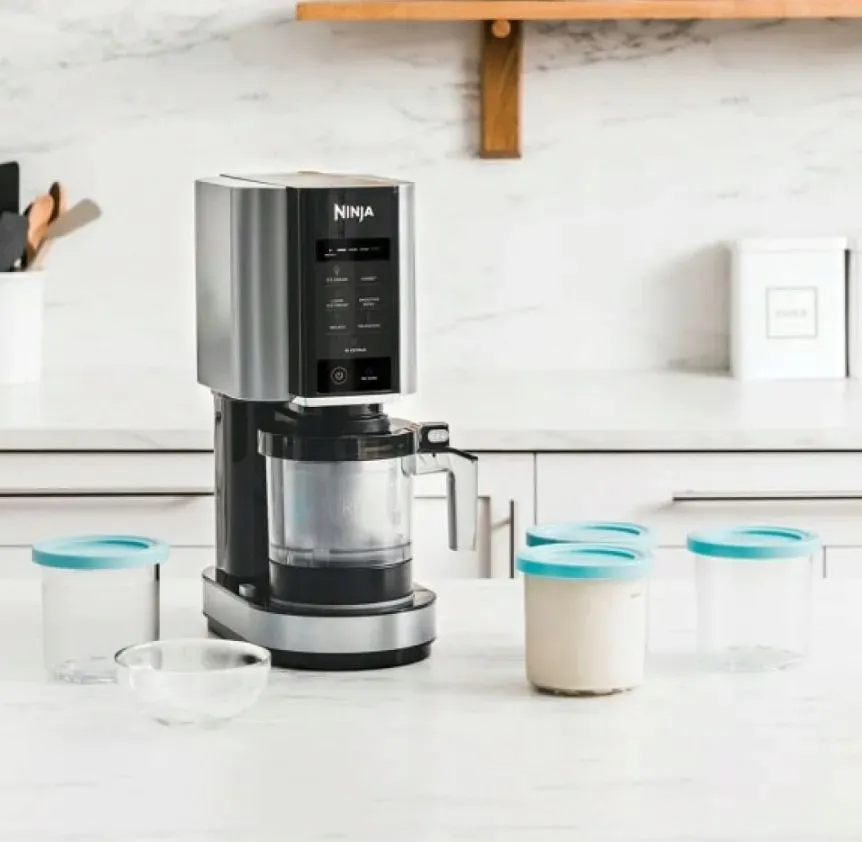 maszyna-do-lodow-smoothie-timer-7-programow-800-w-ninja-stan-nowy