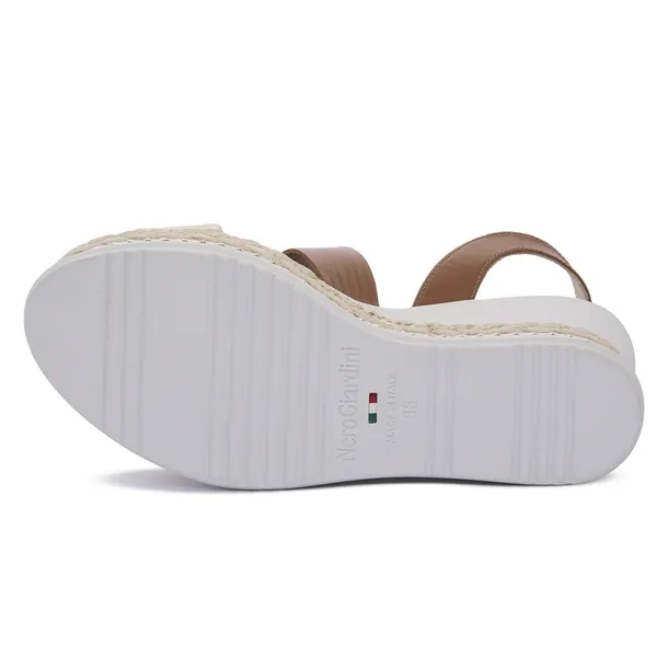 616010418-kod-producenta-616010418-marka-nero-giardini