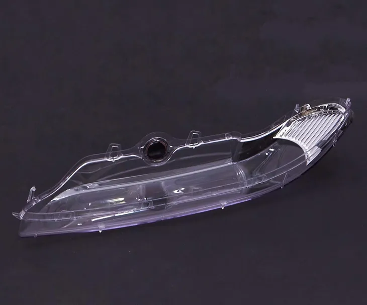 klosz-reflektorow-przednich-do-bmw-5-e39-2000-2004-prawa-producent-czesci-tyc
