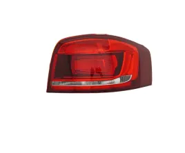 lampa-tyl-do-audi-a3-8p-2009-2012-8p3945096b-prawa-przyciemniona