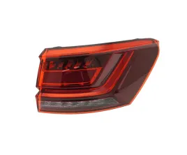 lampa-tyl-do-vw-touareg-2018-760945096a-prawa