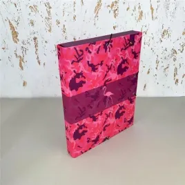 teczka-box-a4-na-gumke-kamuflaz-rozowy