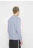 nike-bluza-meska-bez-kaptura-basic-r-s-marka-nike