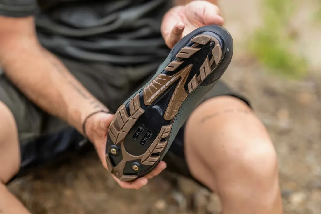 rogelli-mtb-r-400x-buty-rowerowe