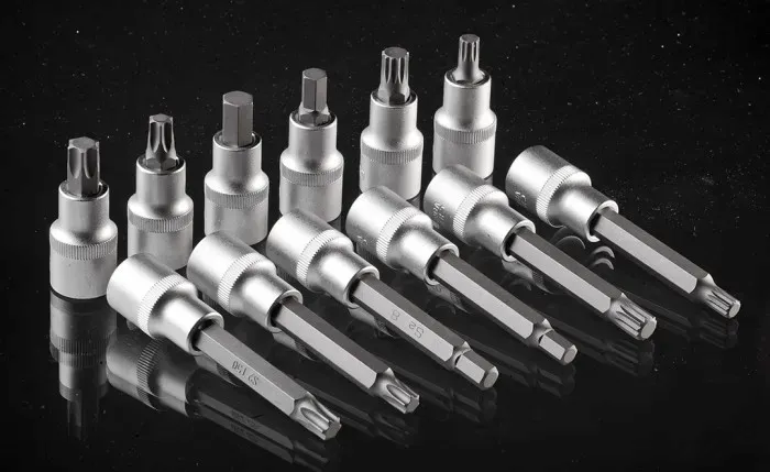 zestaw-bitow-torx-49-szt