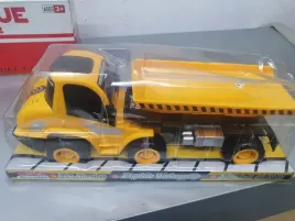 zabawka-wywrotka-na-piasek-auto-budowlane-plastikowe