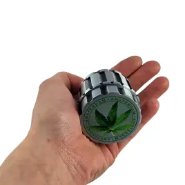 mlynek-do-tytoniu-grinder-silver-leaf