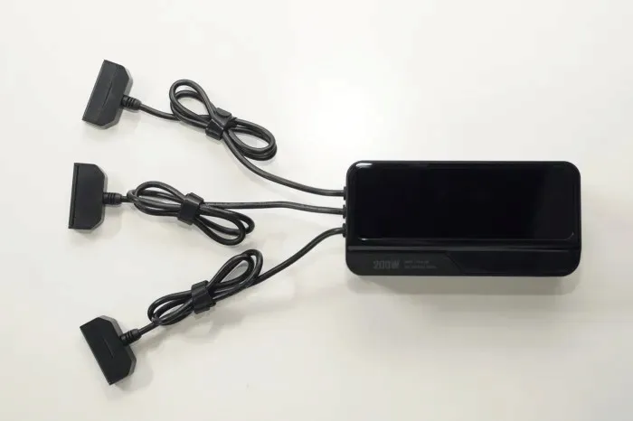 autel-multi-charger-for-evo-max-series-minimalny-wiek-dziecka-3