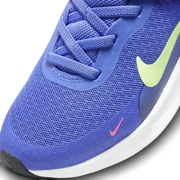 nike-revolution-7-material-tkanina