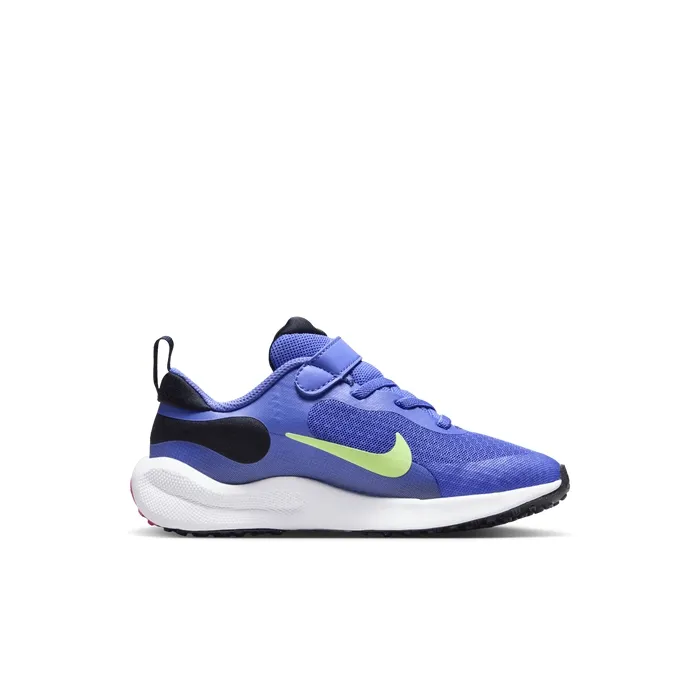 nike-revolution-7