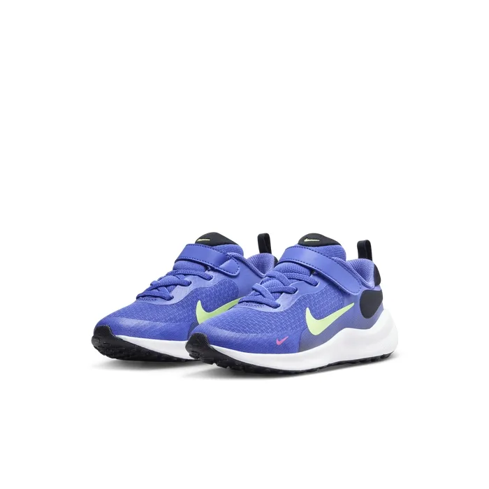 nike-revolution-7