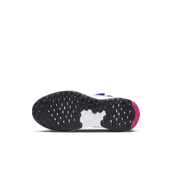 nike-revolution-7