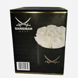 sansibar-dekoracyjne-pudelko-z-11-rozami-biale-roze-prezent