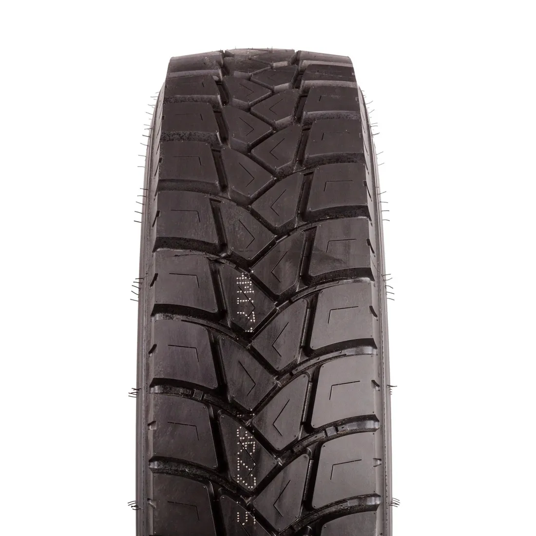 opona-aplus-d802-13r22-5-caloroczne-stan-nowy