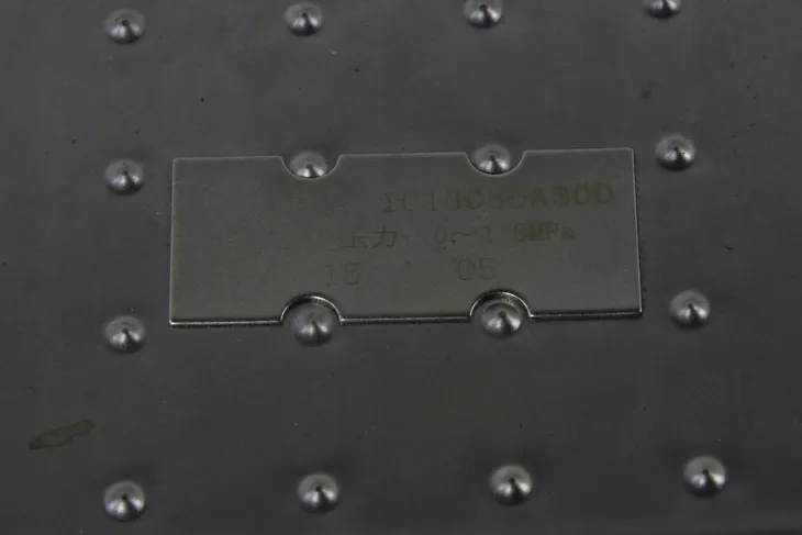chlodnica-oleju-deutz-bf6m1013-numer-katalogowy-czesci-dew035